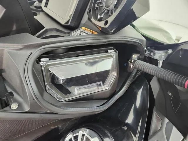 Slide: The Image of Kawasaki Ultra 160 2025 - 15