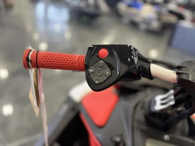 Slide: The Image of Sea-Doo Spark Trixx for 3 2025 - 10