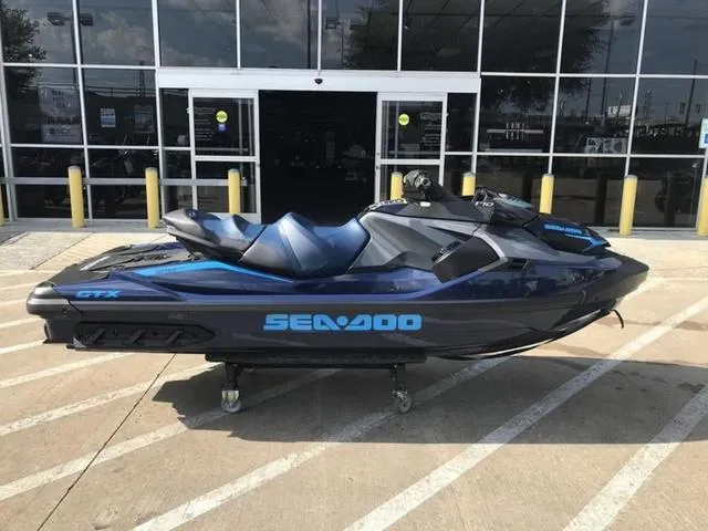 The Image of Sea-Doo GTX 170 2025 - 1