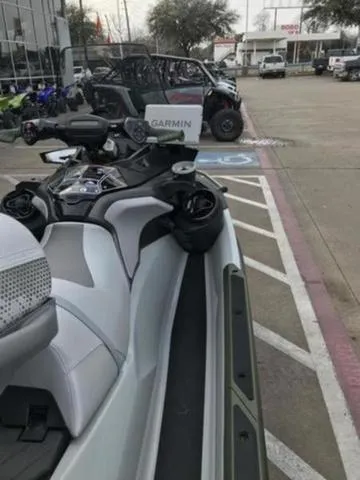 Slide: The Image of Sea-Doo FISH PRO 2025 - 13