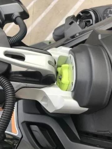 Slide: The Image of Sea-Doo FISH PRO 2025 - 15