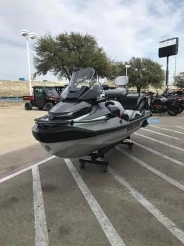 Slide: The Image of Sea-Doo FISH PRO 2025 - 5