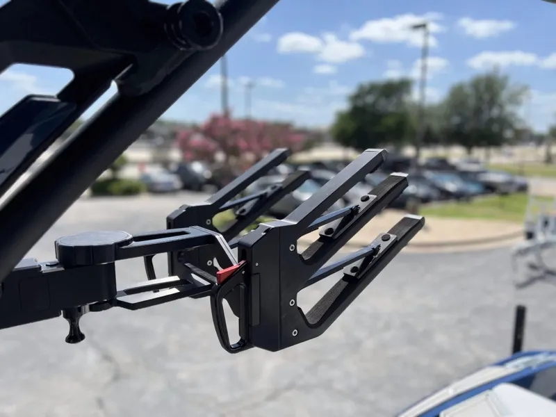 Slide: The Image of MasterCraft XStar S 2022 - 19