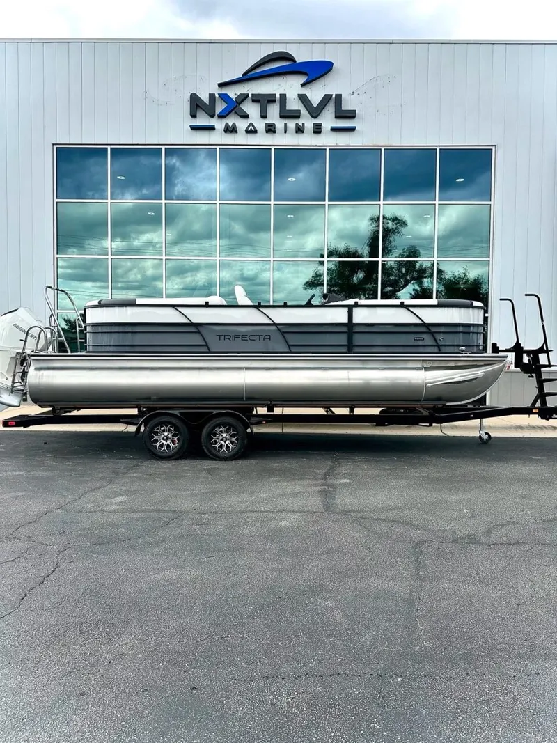 The Image of Trifecta 24RFCS3 2025 - 1