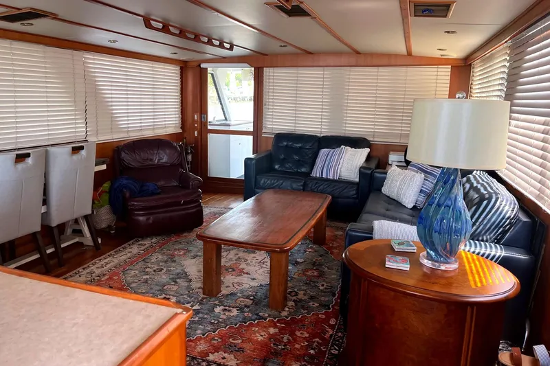 Slide: The Image of Luxurious interior of 1999 Jefferson Marquessa 56 yacht with elegant furnishings and decor. - 37