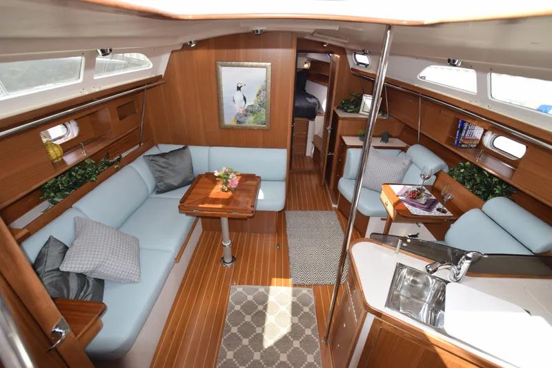 Slide: The Image of C385 # 62 Salon View - 11