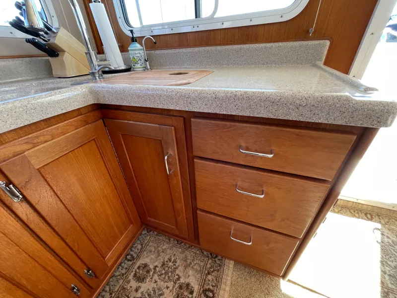 Slide: The Image of American Tug 34 2005 - 17