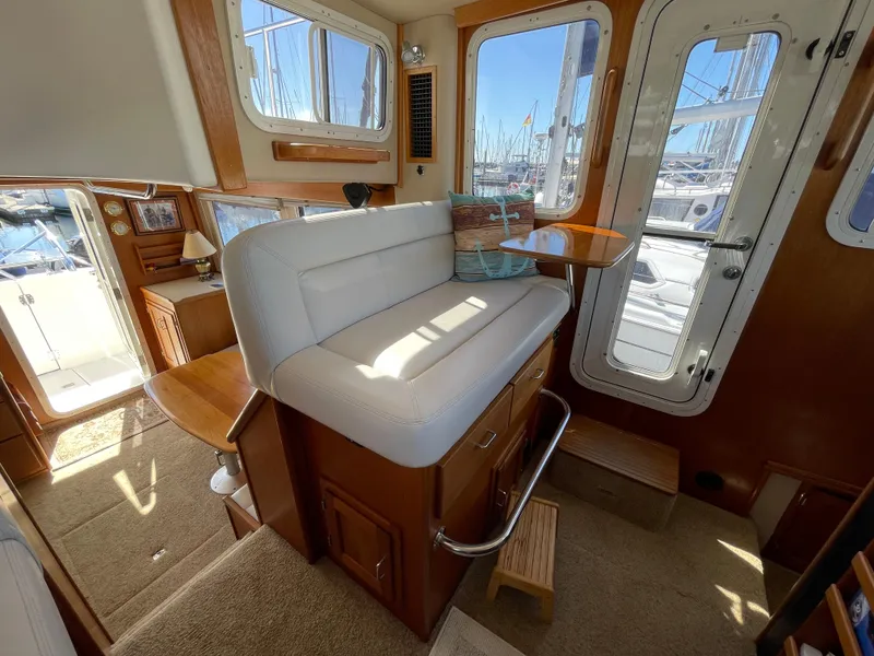 Slide: The Image of American Tug 34 2005 - 22