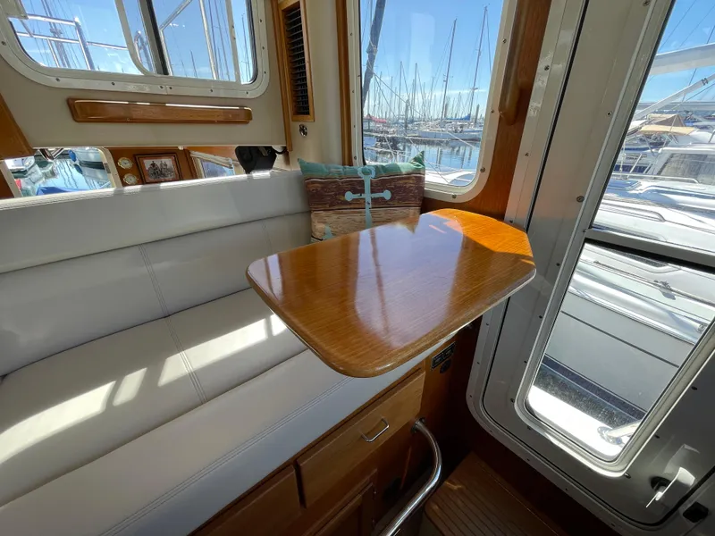 Slide: The Image of American Tug 34 2005 - 23