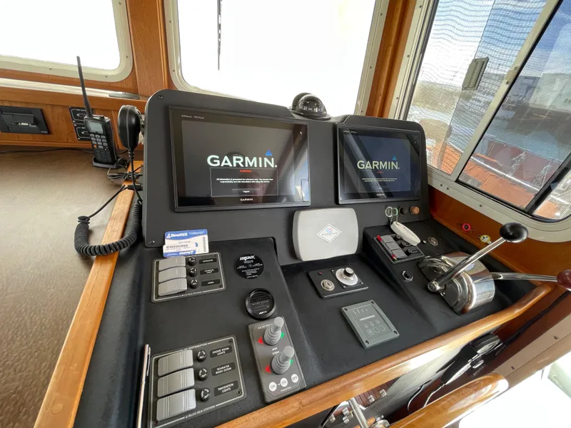 Slide: The Image of American Tug 34 2005 - 28