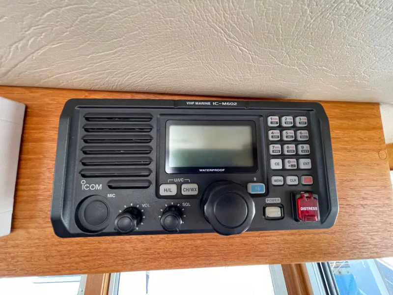 Slide: The Image of American Tug 34 2005 - 34