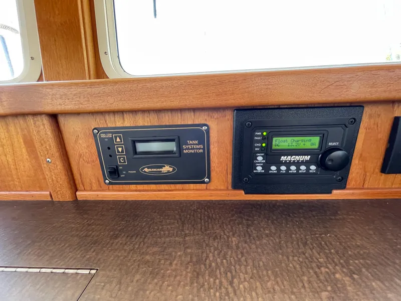 Slide: The Image of American Tug 34 2005 - 35