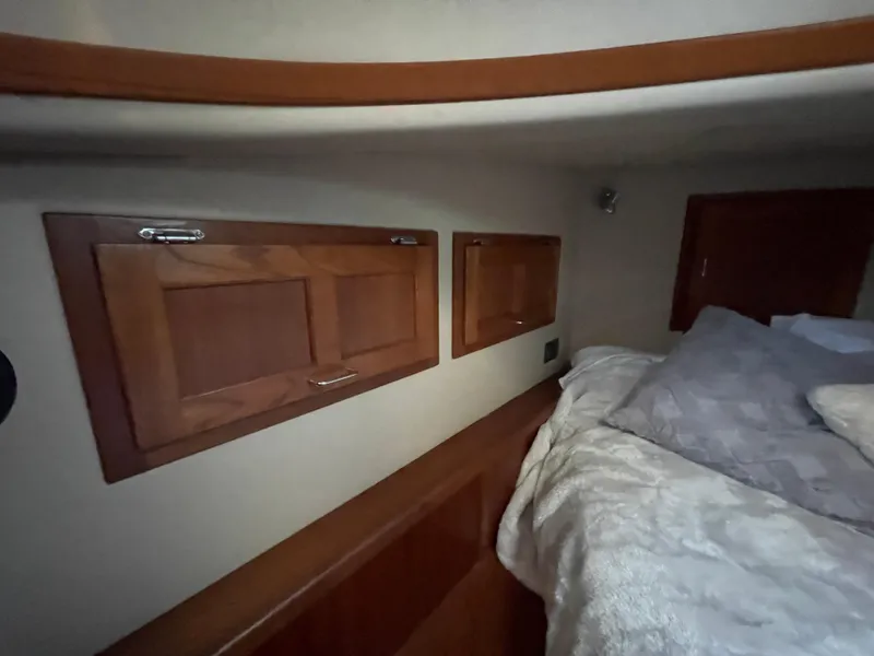 Slide: The Image of American Tug 34 2005 - 42