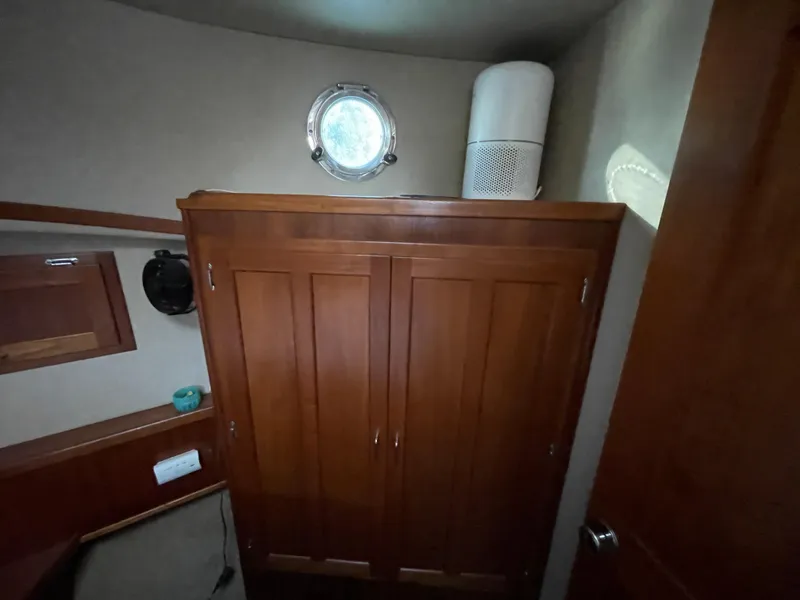 Slide: The Image of American Tug 34 2005 - 46