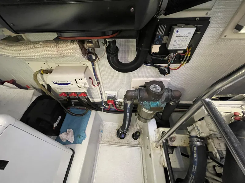 Slide: The Image of American Tug 34 2005 - 55