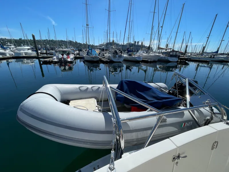 Slide: The Image of American Tug 34 2005 - 69