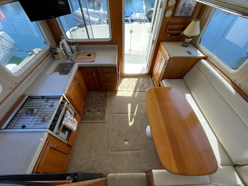 Slide: The Image of American Tug 34 2005 - 9