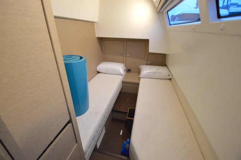 Slide: The Image of Prestige 630 2017 - 108