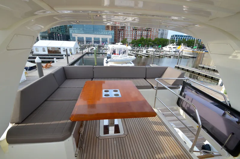 Slide: The Image of Prestige 630 2017 - 26