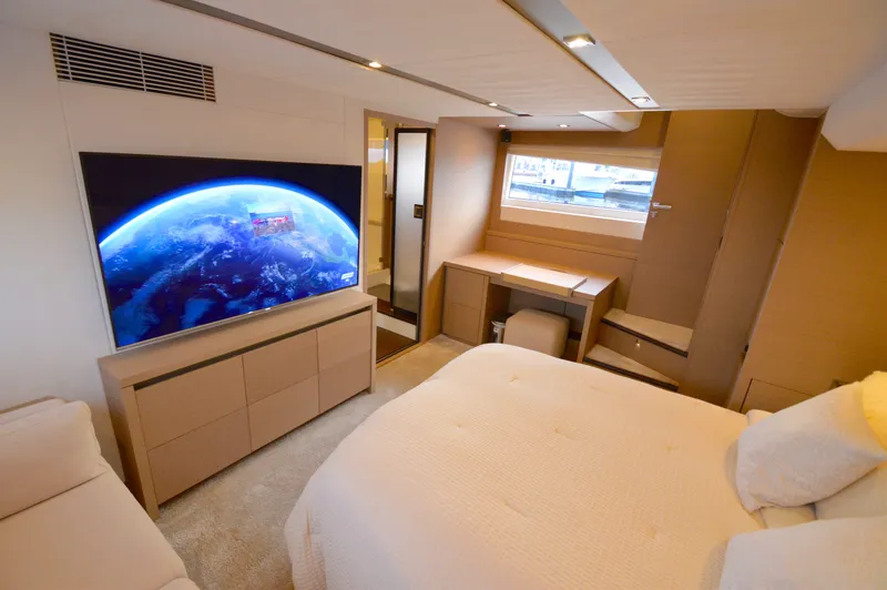 Slide: The Image of Prestige 630 2017 - 69