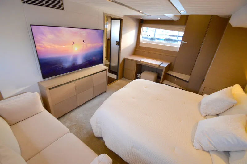 Slide: The Image of Prestige 630 2017 - 73