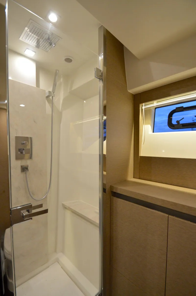 Slide: The Image of Prestige 630 2017 - 77