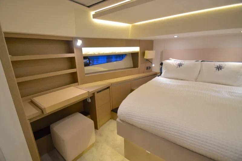 Slide: The Image of Prestige 630 2017 - 90