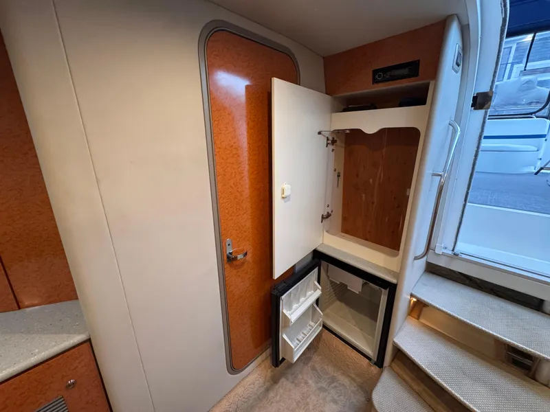 Slide: The Image of Formula 370 Super Sport 2005 - 29