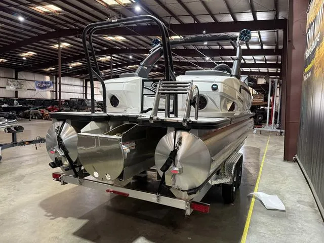 Slide: The Image of Veranda V One 25 2025 - 7