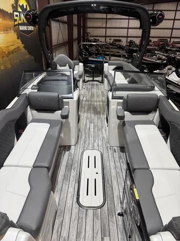 Slide: The Image of Veranda V One 25 2025 - 9