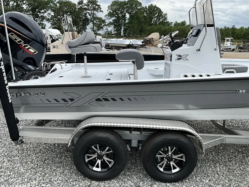 Slide: The Image of Xpress H22B Bay 2026 - 10