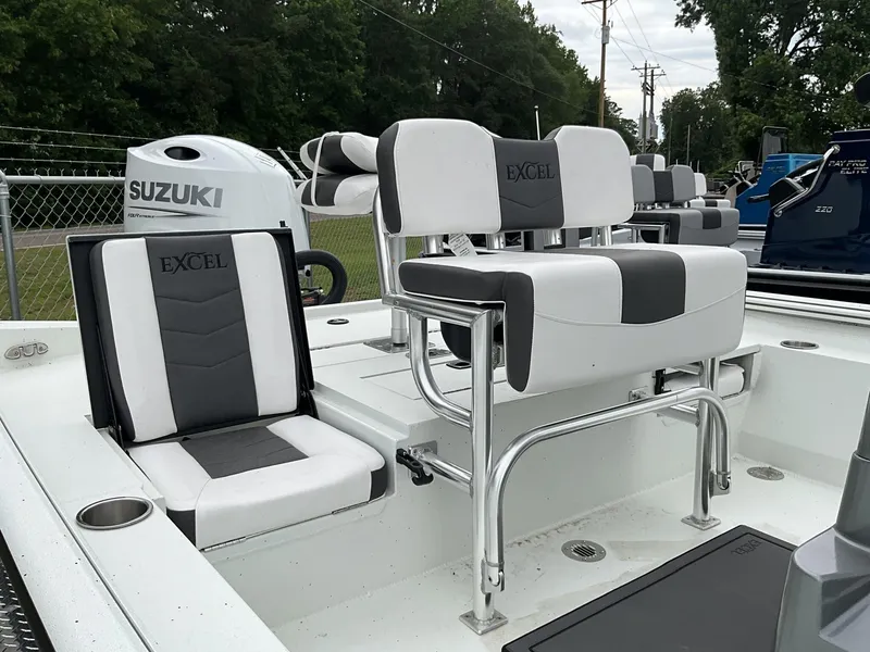 Slide: The Image of Excel Bay Pro 220 220 ELITE 2025 - 4