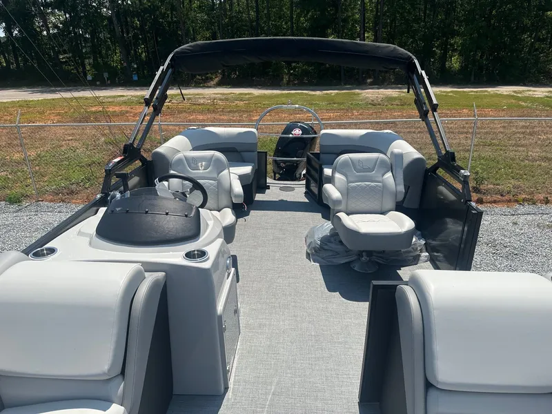 Slide: The Image of Lowe SS230 2025 - 7