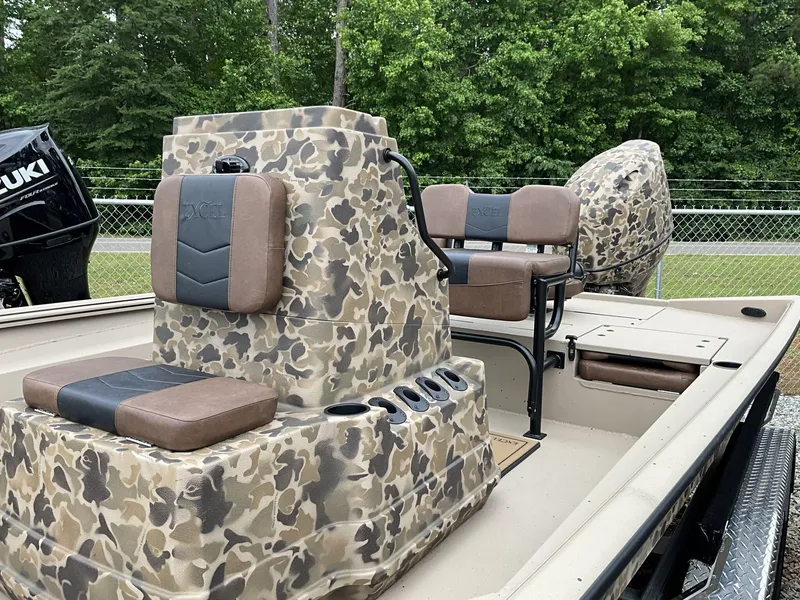 Slide: The Image of Excel Bay Pro 220 220 ELITE 2025 - 8