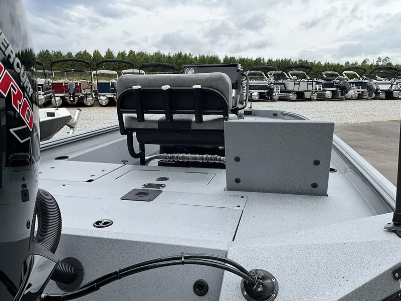 Slide: The Image of Excel Bay Pro 220 220 ELITE 2026 - 8