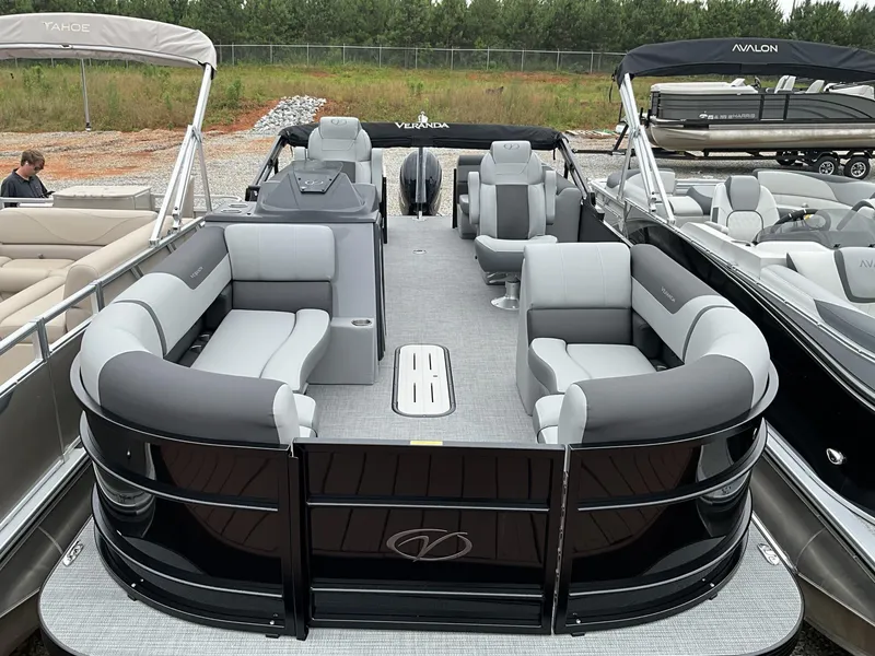 Slide: The Image of Veranda Relax Series 22RC 2025 - 7