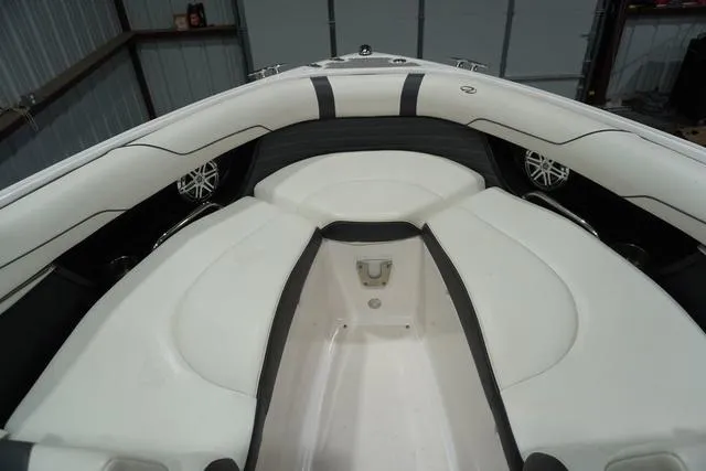 Slide: The Image of Regal 2300 RX Surf 2016 - 4