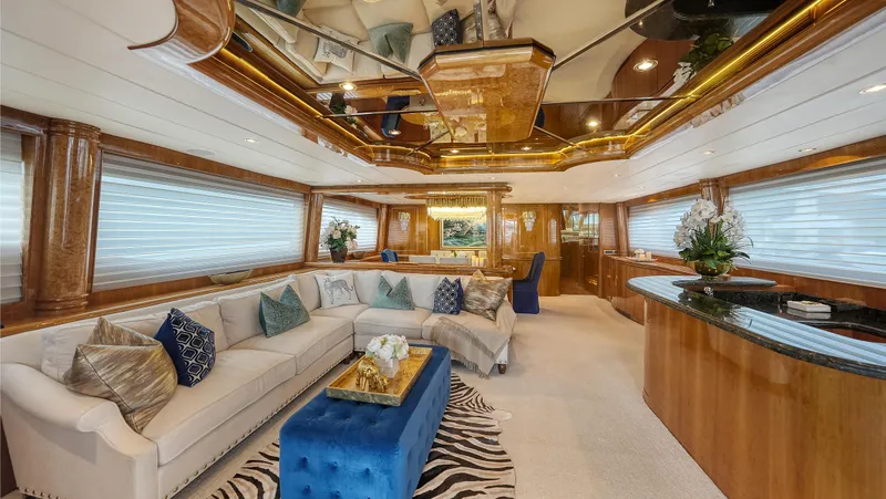 Slide: The Image of Luxurious interior of a 2007 Horizon 95 yacht with elegant furnishings and decor. - 11