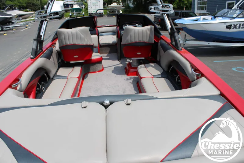 Slide: The Image of Malibu Wakesetter 247 LSV 2014 - 12