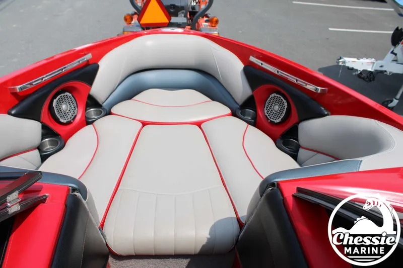 Slide: The Image of Malibu Wakesetter 247 LSV 2014 - 13