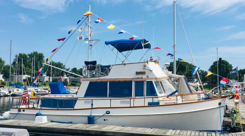 The Image of Grand Banks 36 Classic 1978 - undefined