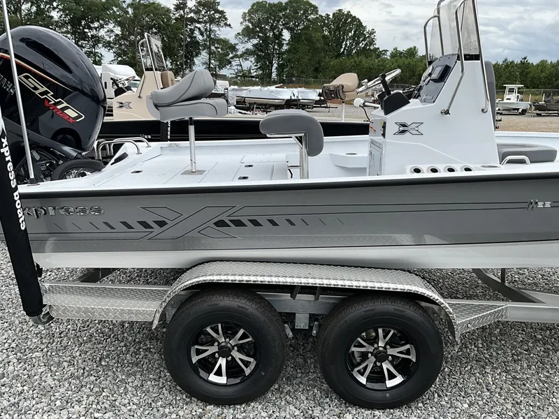 Slide: The Image of Xpress H22B Bay 2026 - 10