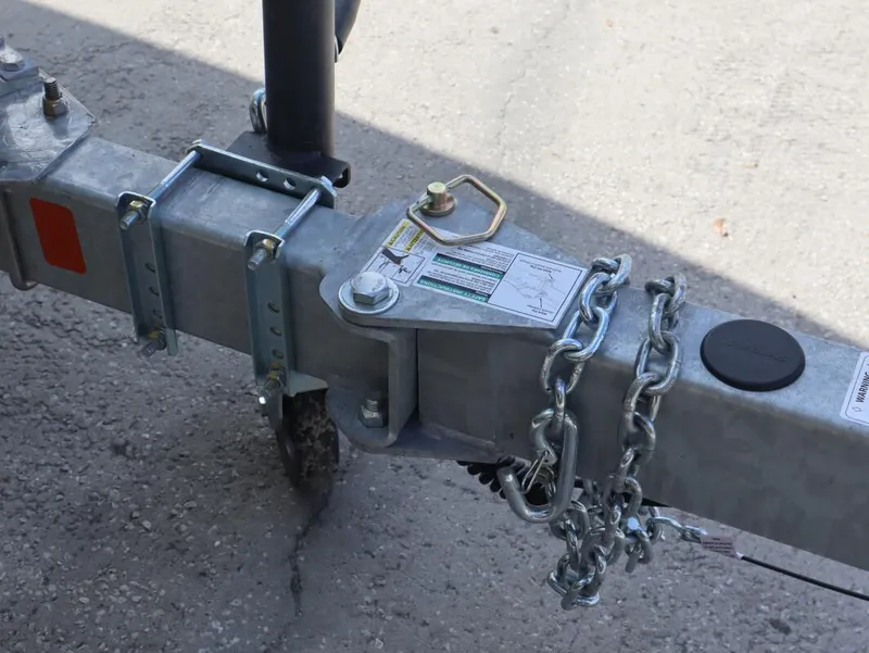 Slide: The Image of Yamaha 255 FSH Sport E 2025 - 8