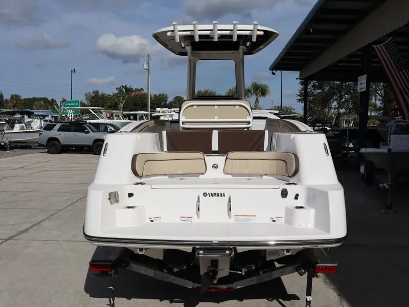 Slide: The Image of Yamaha 252 FSH Sport 2025 - 6