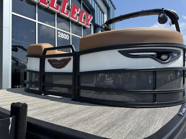 Slide: The Image of Bennington 24 MSB Sport Arch Tri-toon Pontoon 2025 - 12