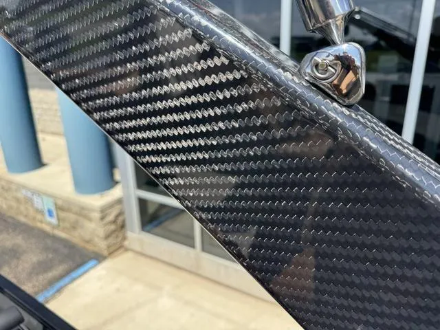 Slide: The Image of Bennington 24 MSB Sport Arch Tri-toon Pontoon 2025 - 44