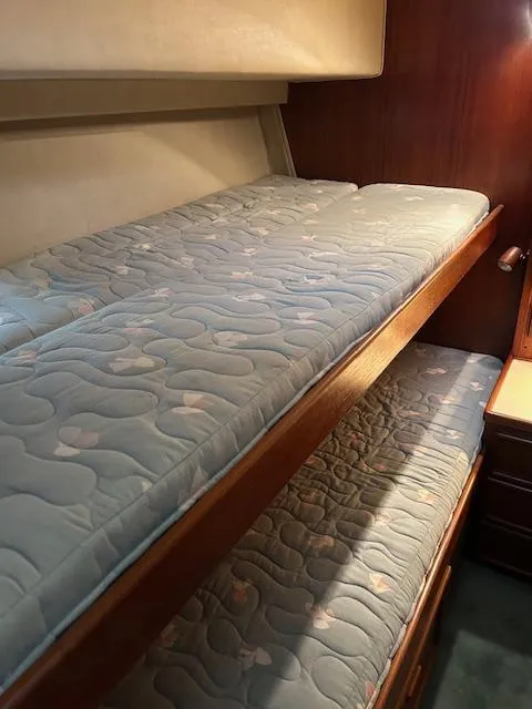 Slide: The Image of Chris-Craft 42 Tournament Fisherman 1987 - 6