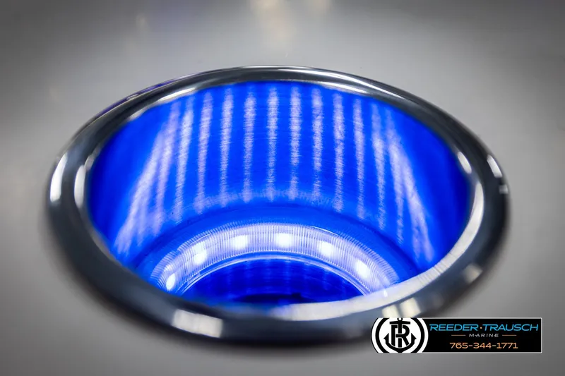 Slide: The Image of Crownline Boats 242 CR 1999 - 62