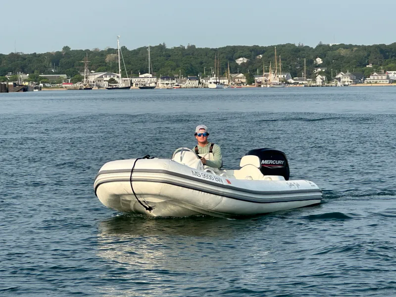 Slide: The Image of Zodiac Yachtline 490 2024 - 11