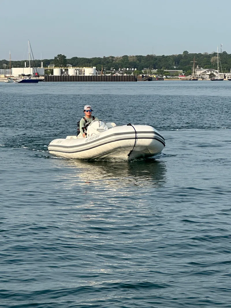Slide: The Image of Zodiac Yachtline 490 2024 - 13
